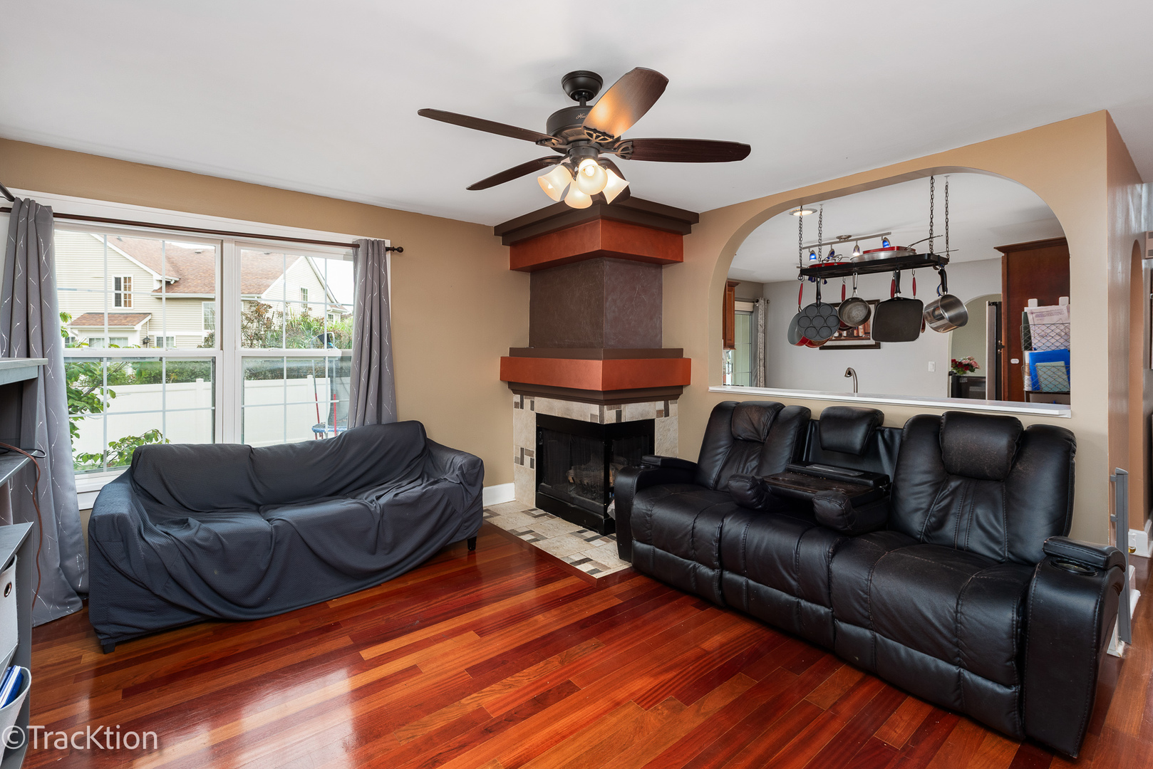 11 Penny Court, Bolingbrook, IL 60440