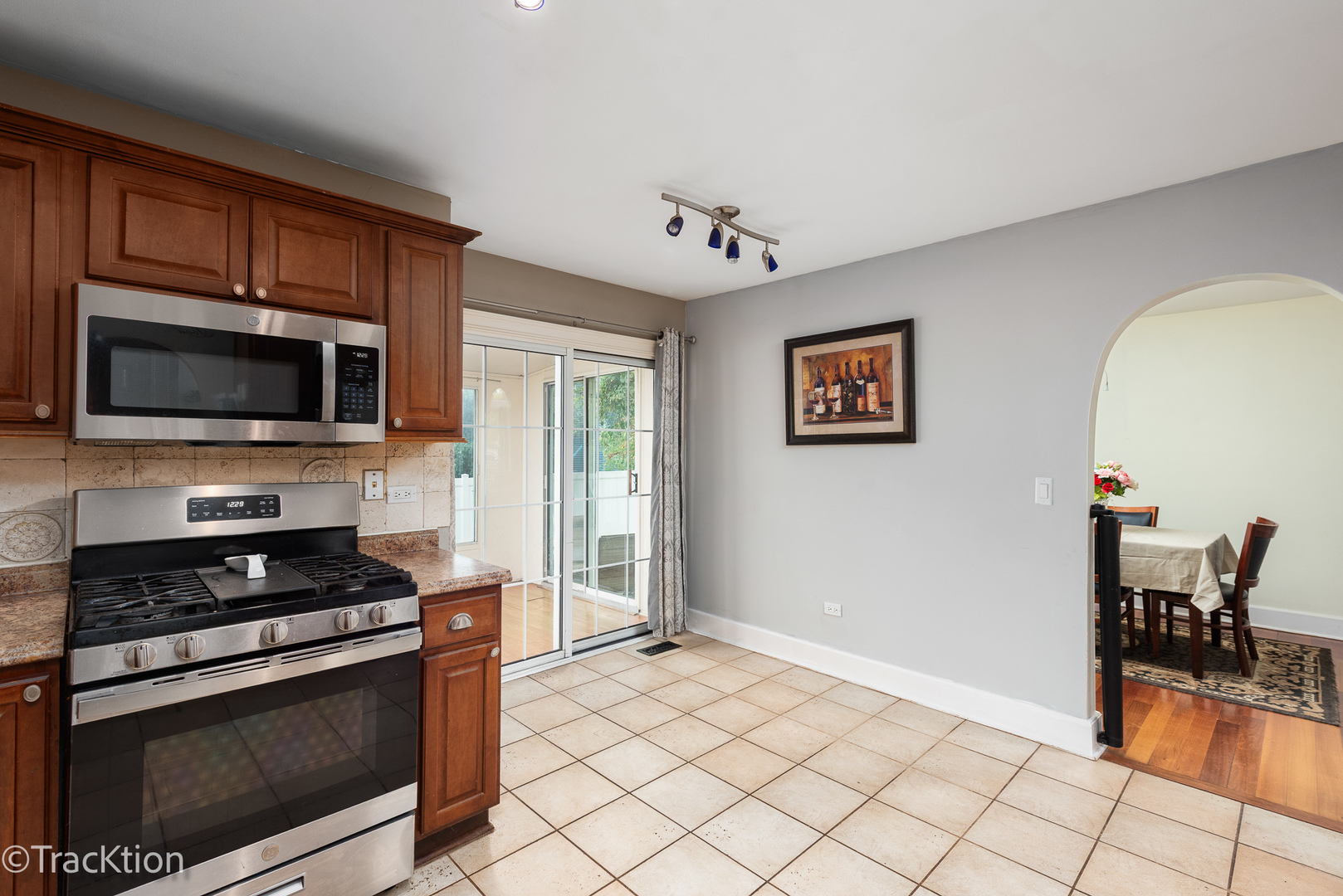 11 Penny Court, Bolingbrook, IL 60440