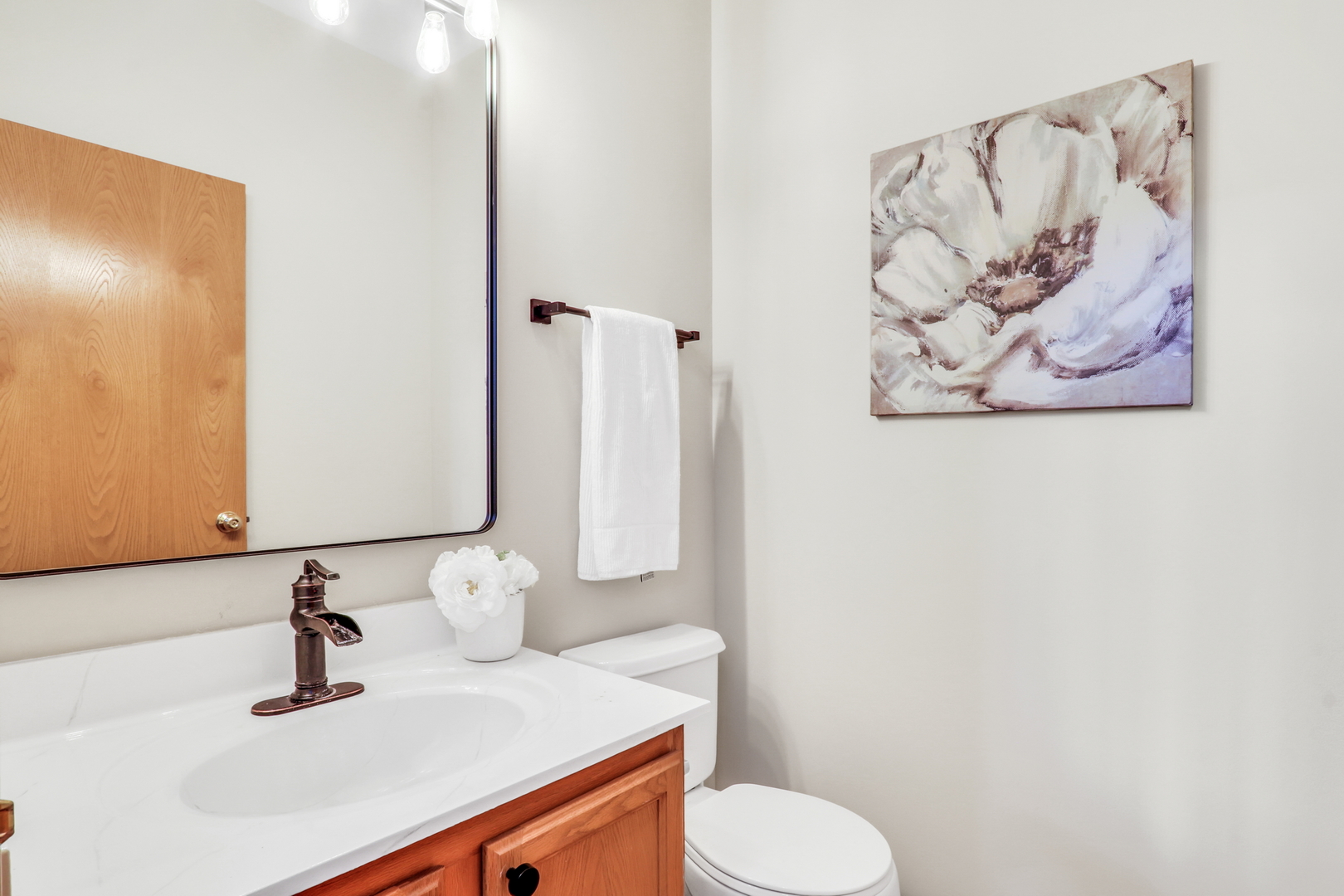 761 Creekside Circle #9-3, Gurnee, IL 60031