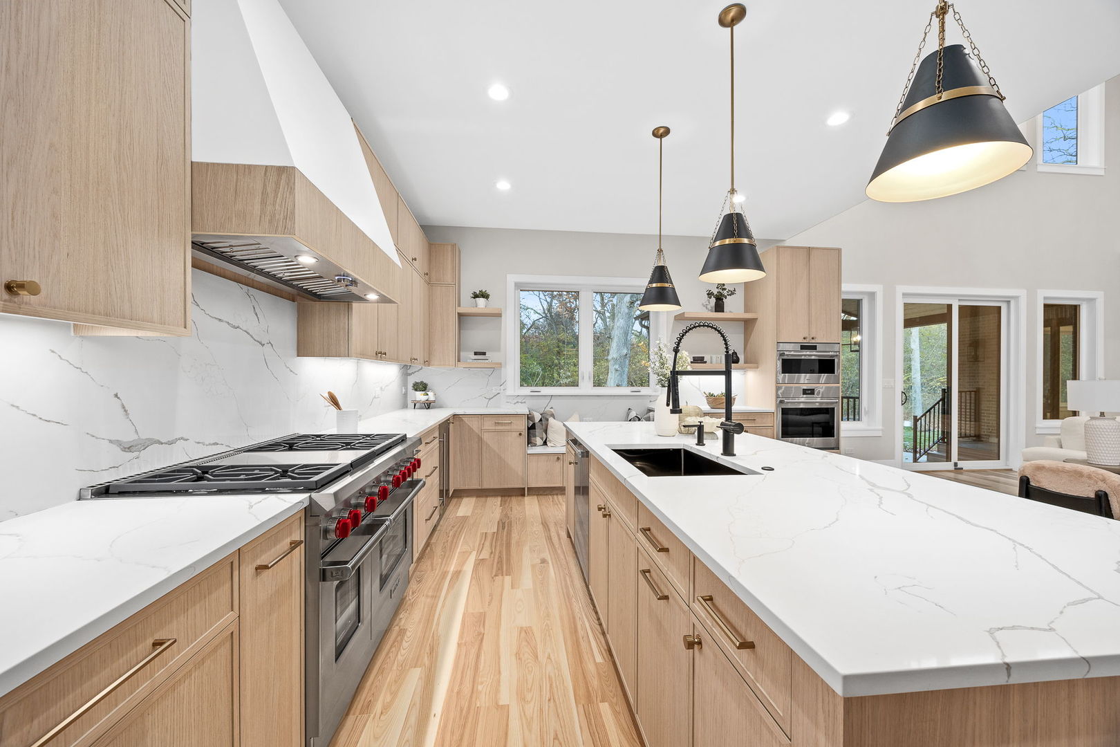 1528 Linden Circle, Lemont, IL 60439