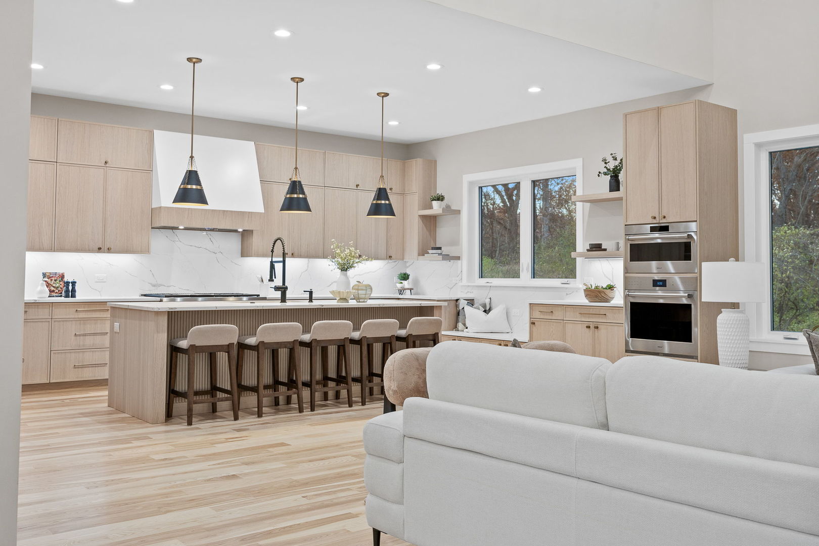 1528 Linden Circle, Lemont, IL 60439