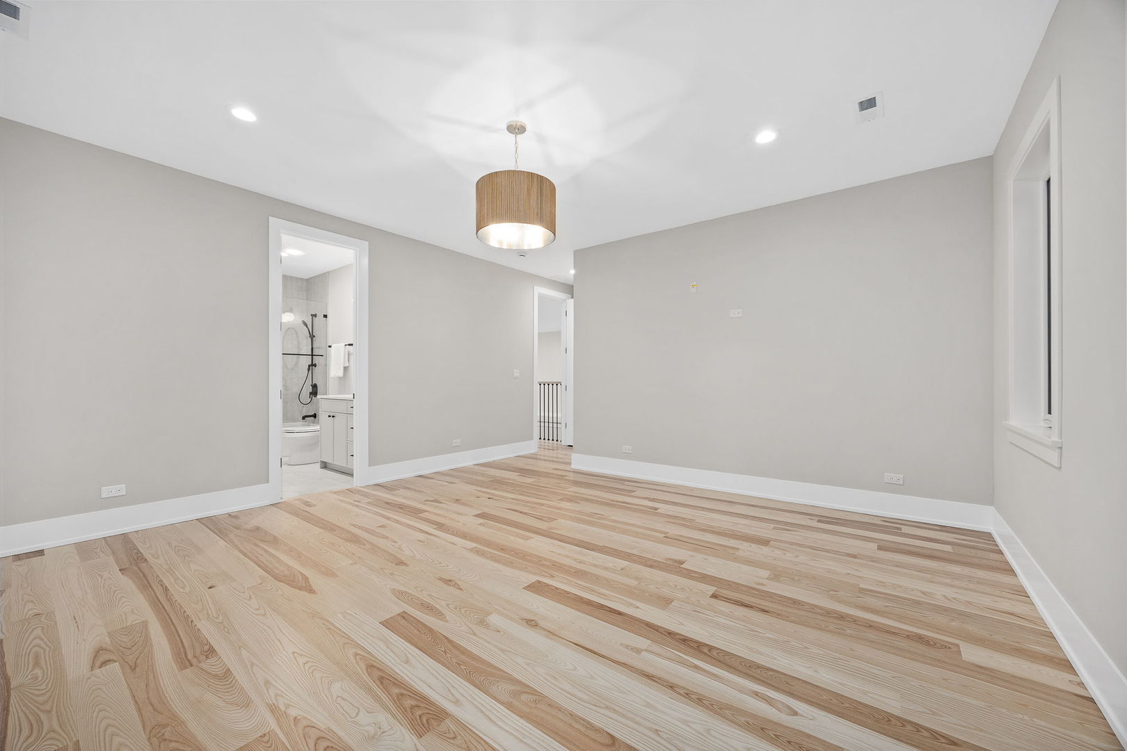 1528 Linden Circle, Lemont, IL 60439