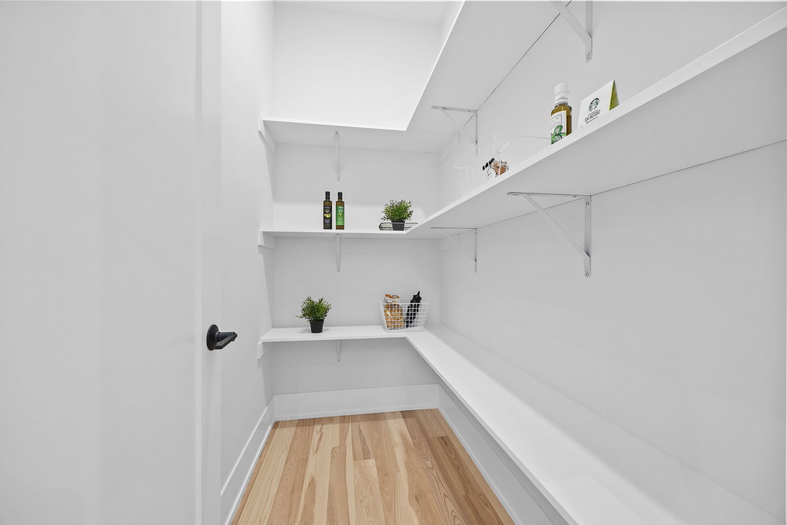 1528 Linden Circle, Lemont, IL 60439