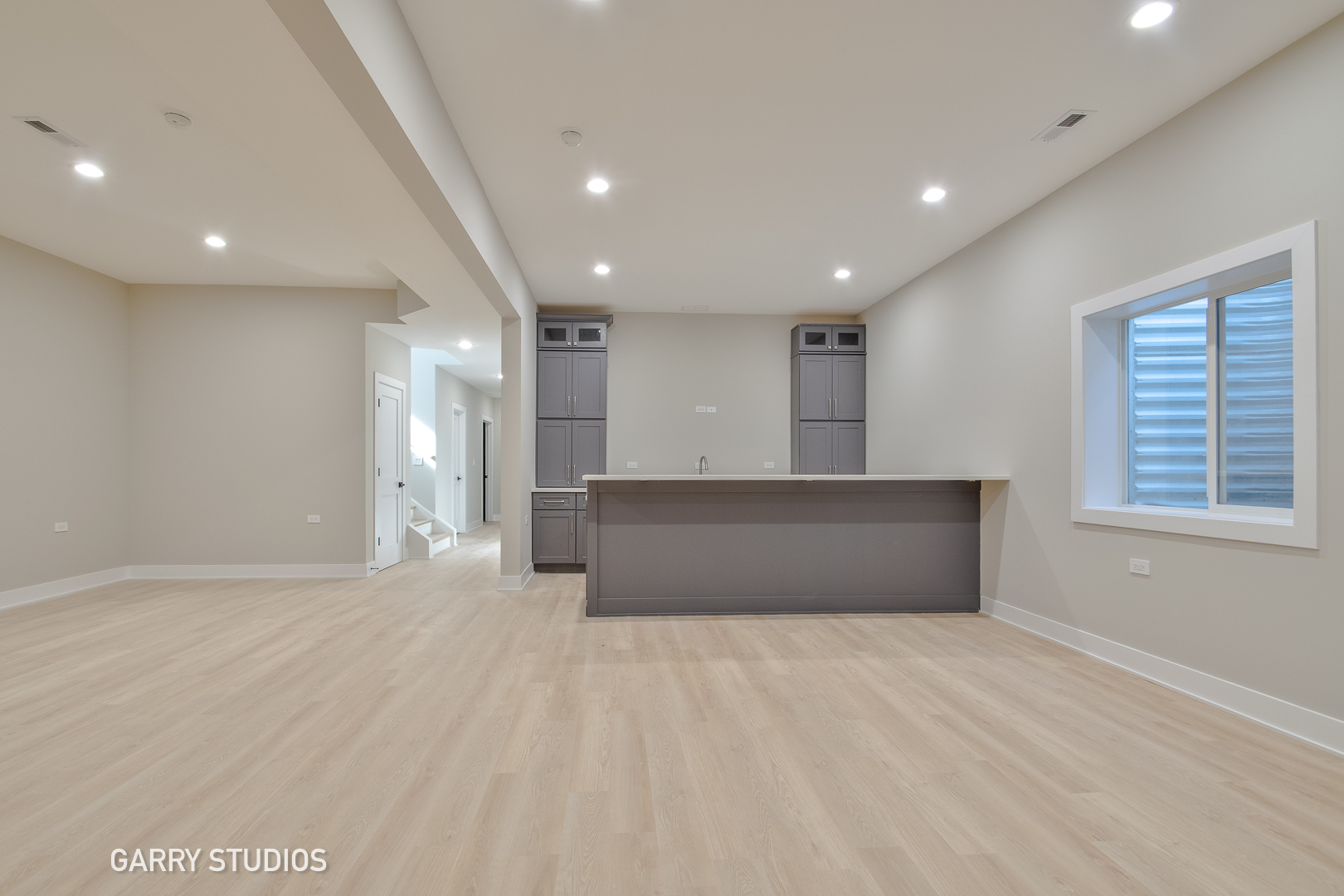 15W320 Concord Street, Elmhurst, IL 60126
