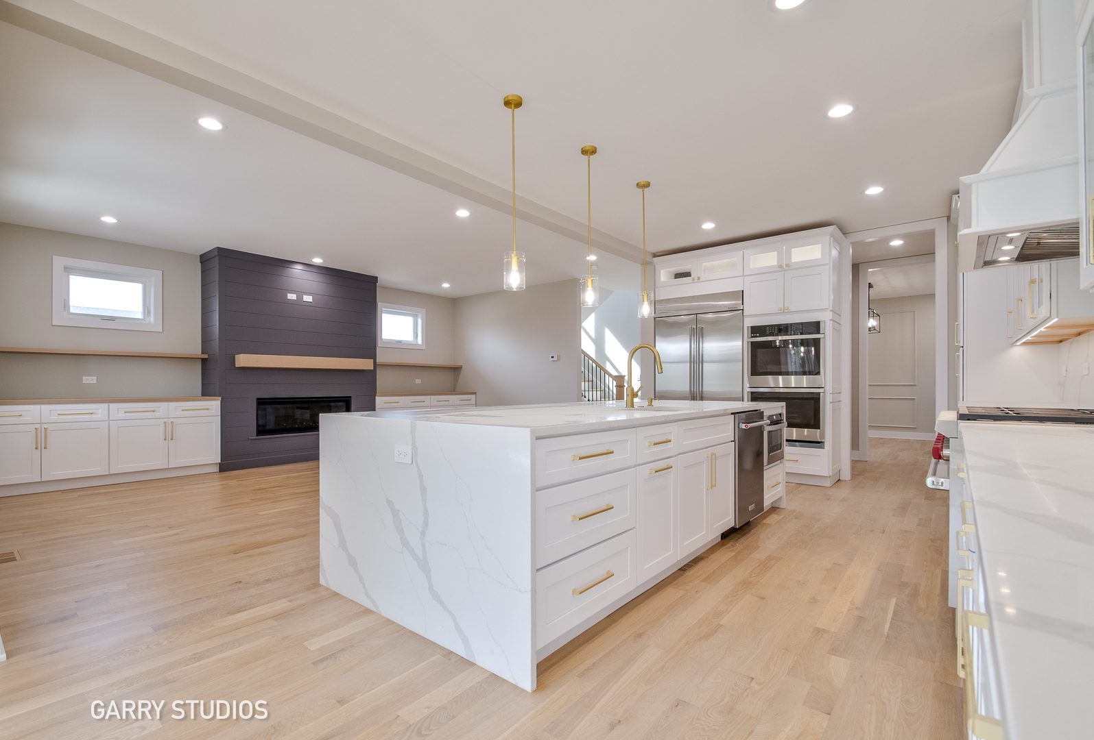 15W320 Concord Street, Elmhurst, IL 60126