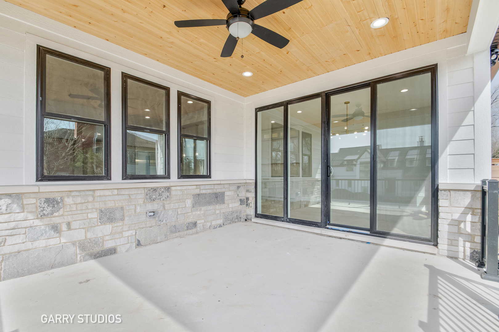 15W320 Concord Street, Elmhurst, IL 60126