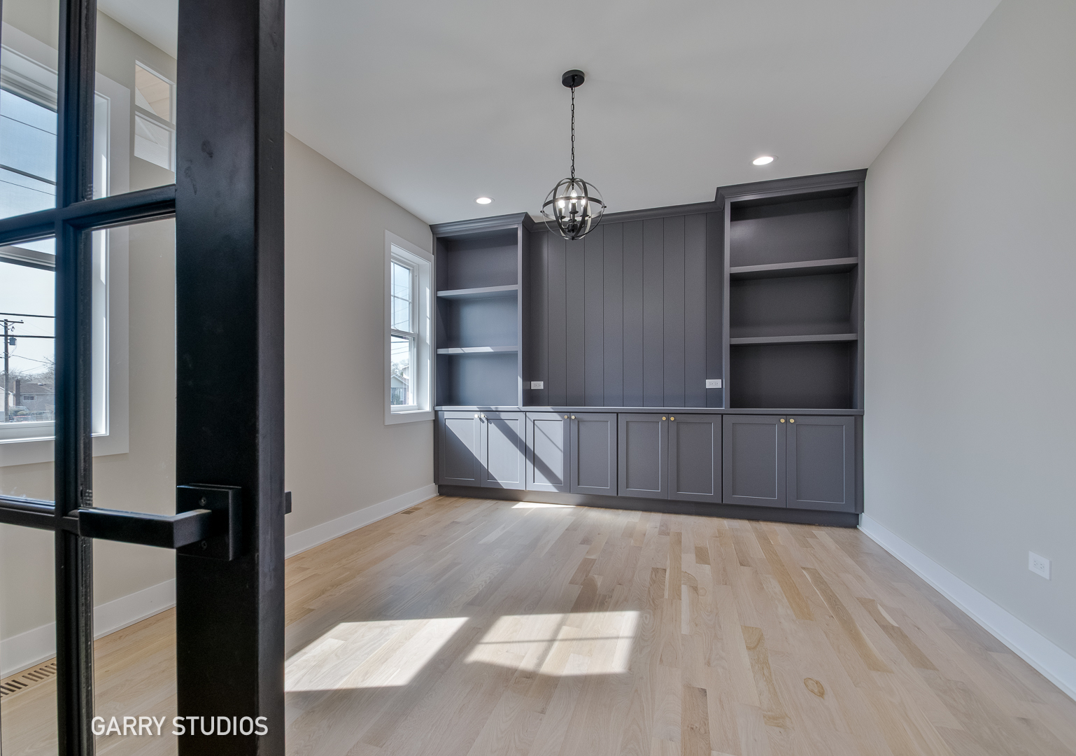 15W320 Concord Street, Elmhurst, IL 60126