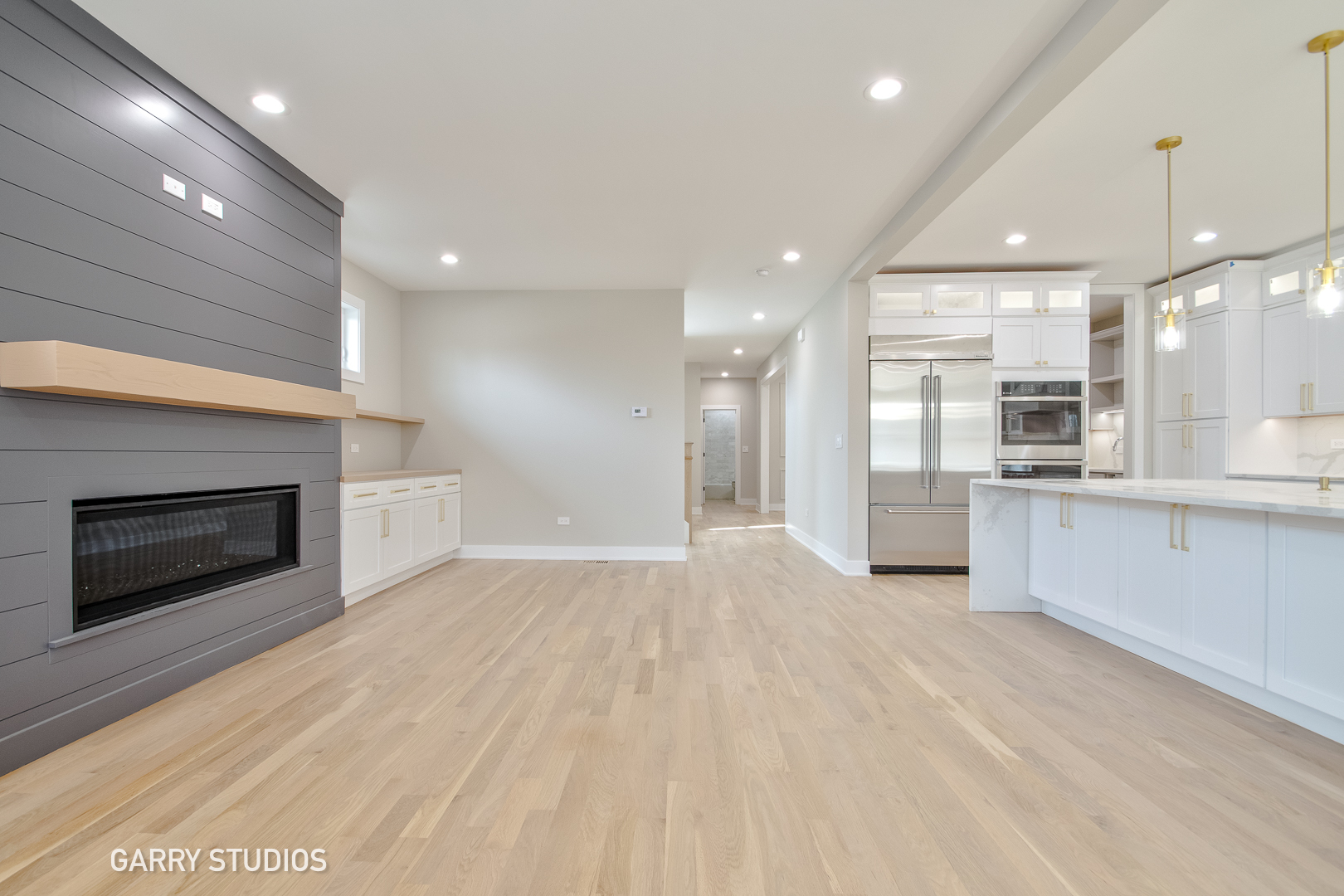 15W320 Concord Street, Elmhurst, IL 60126
