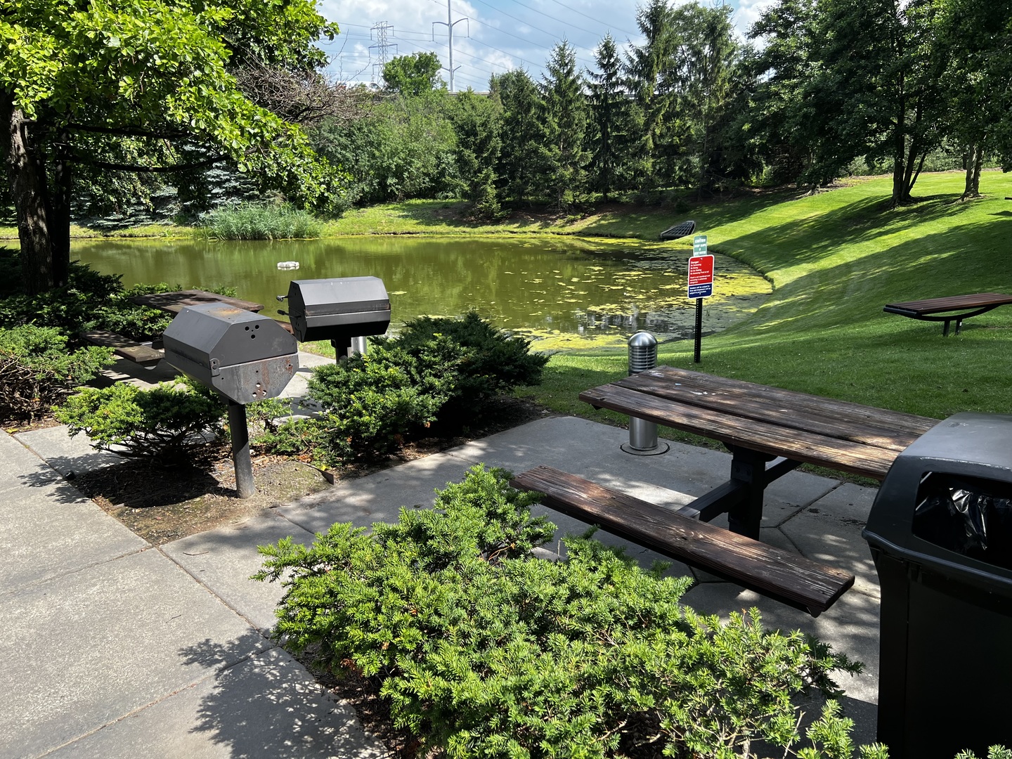 9655 Woods Drive #1405, Skokie, IL 60077