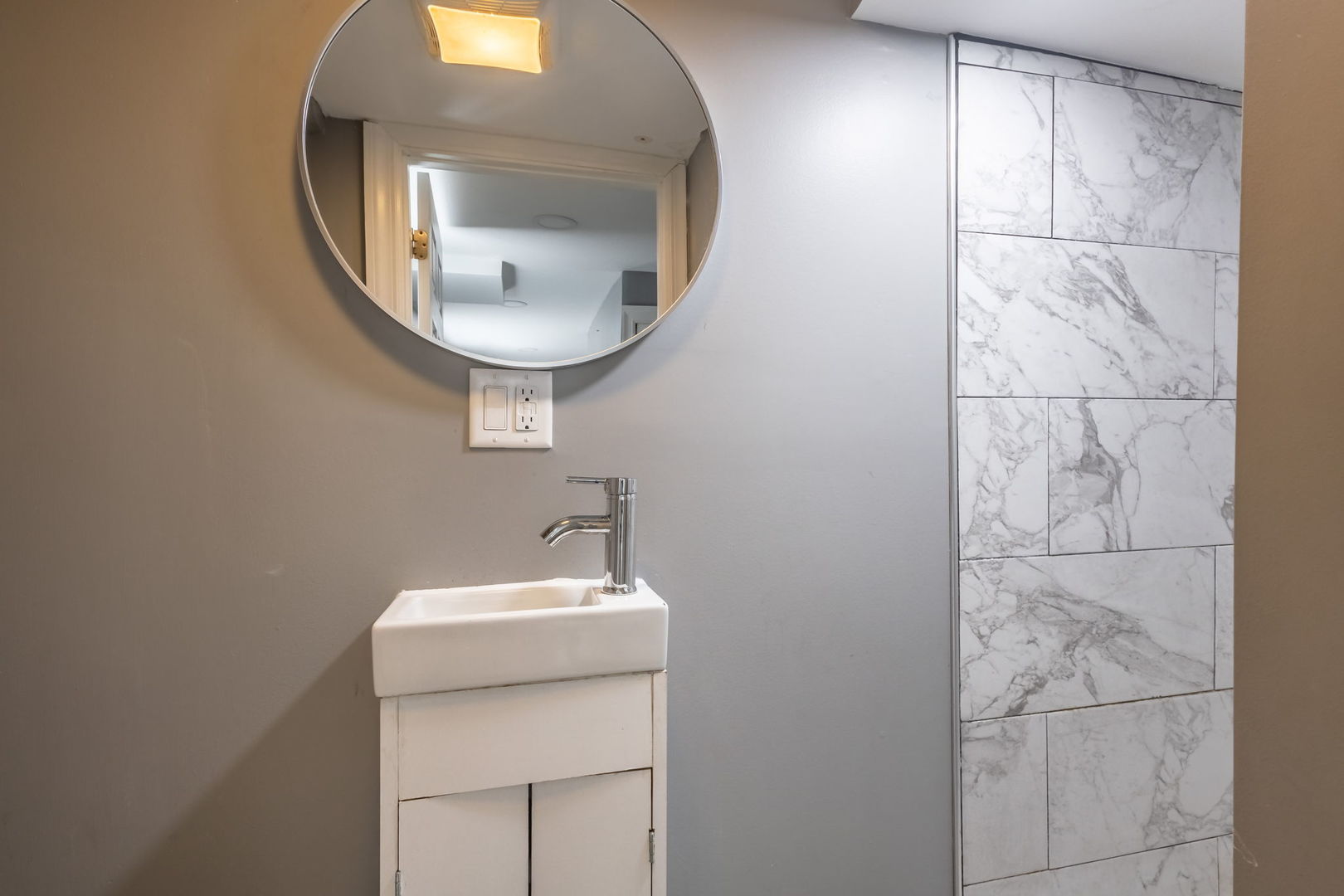 5648 S California Avenue, Chicago, IL 60629