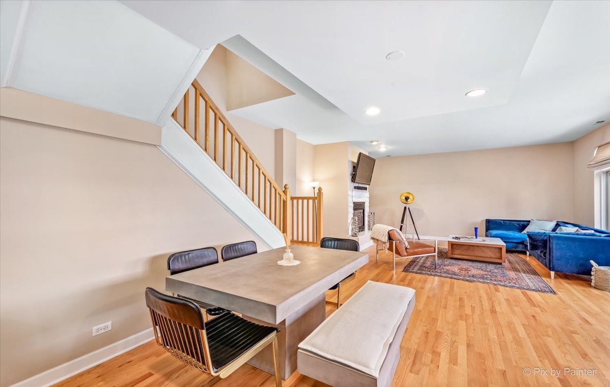 1430 N La Salle Drive #F1, Chicago, IL 60610