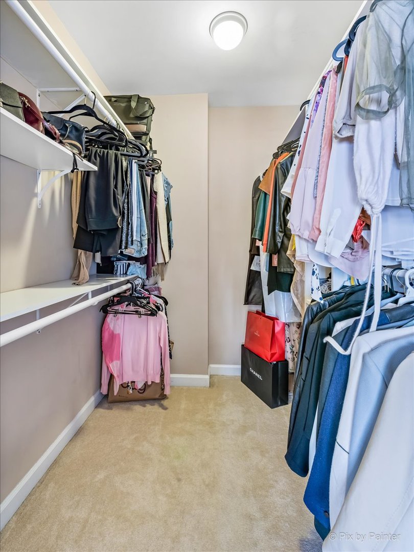 1430 N La Salle Drive #F1, Chicago, IL 60610