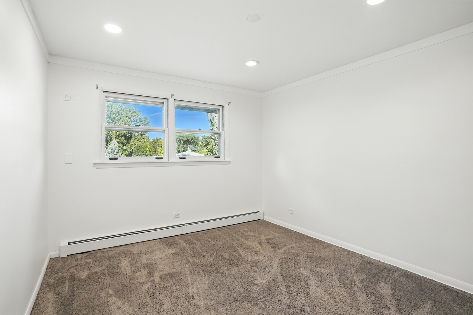 10025 S 86th Court, Palos Hills, IL 60465