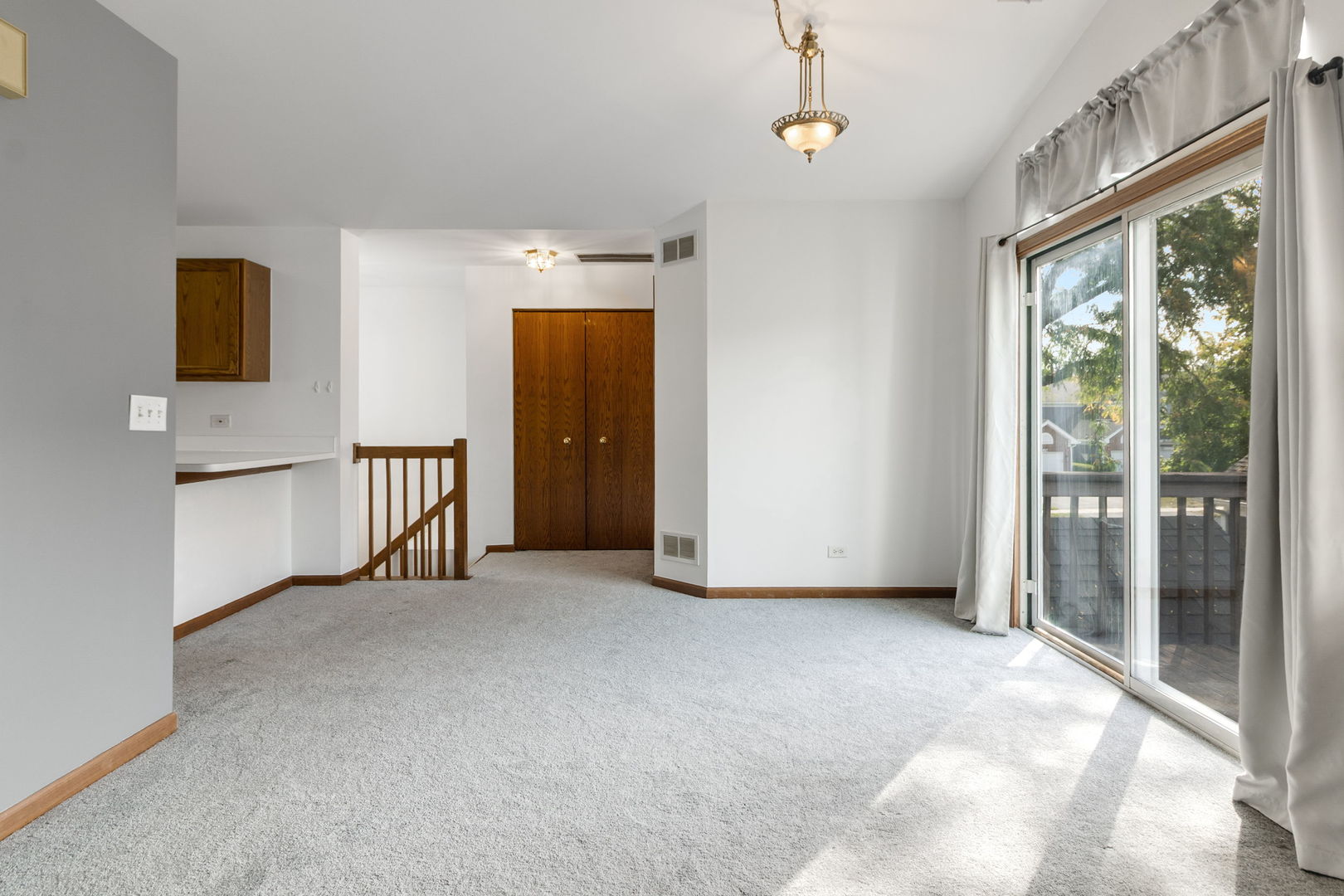 1148 Harbor Court, Glendale Heights, IL 60139