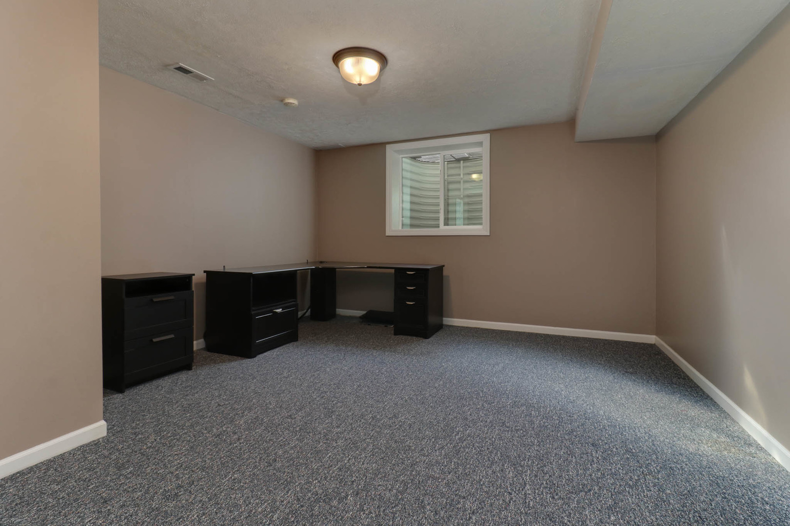 4 Cygnet Crossing, Bloomington, IL 61704