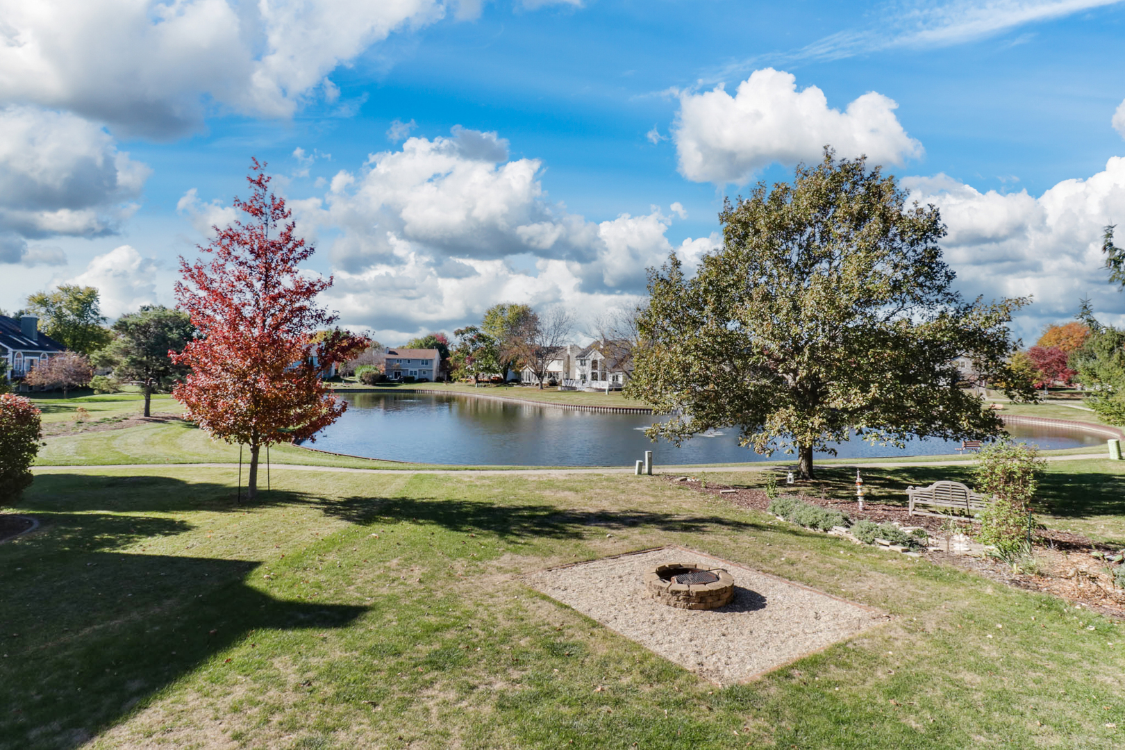 4 Cygnet Crossing, Bloomington, IL 61704