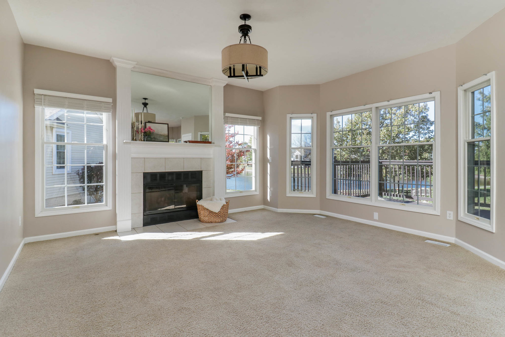 4 Cygnet Crossing, Bloomington, IL 61704