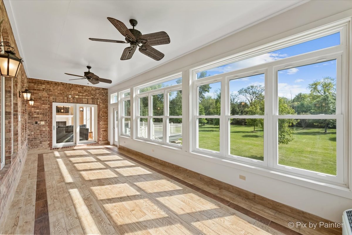 27 W Onwentsia Road, Lake Forest, IL 60045