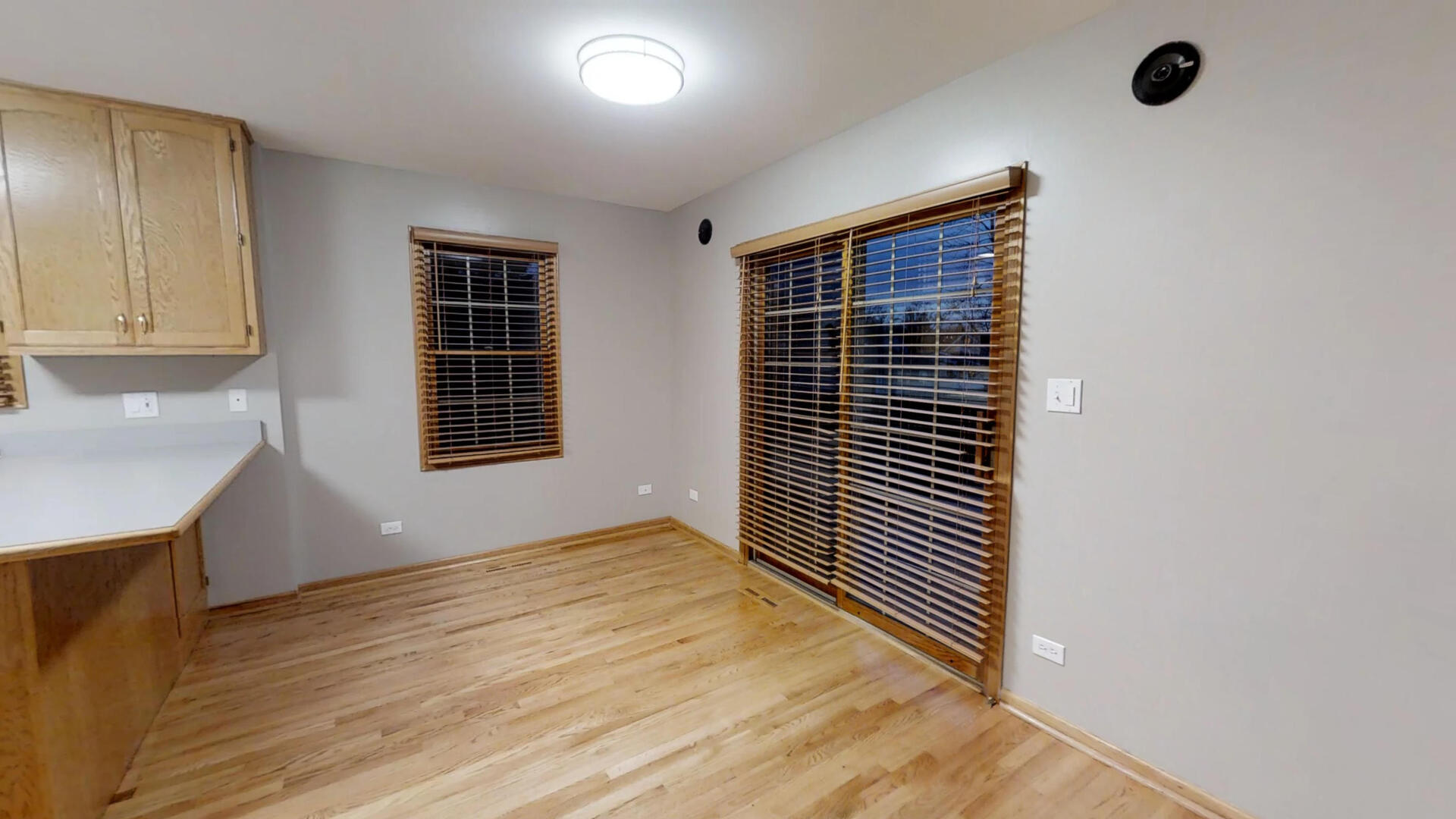 1112 Norfolk Street, Downers Grove, IL 60516