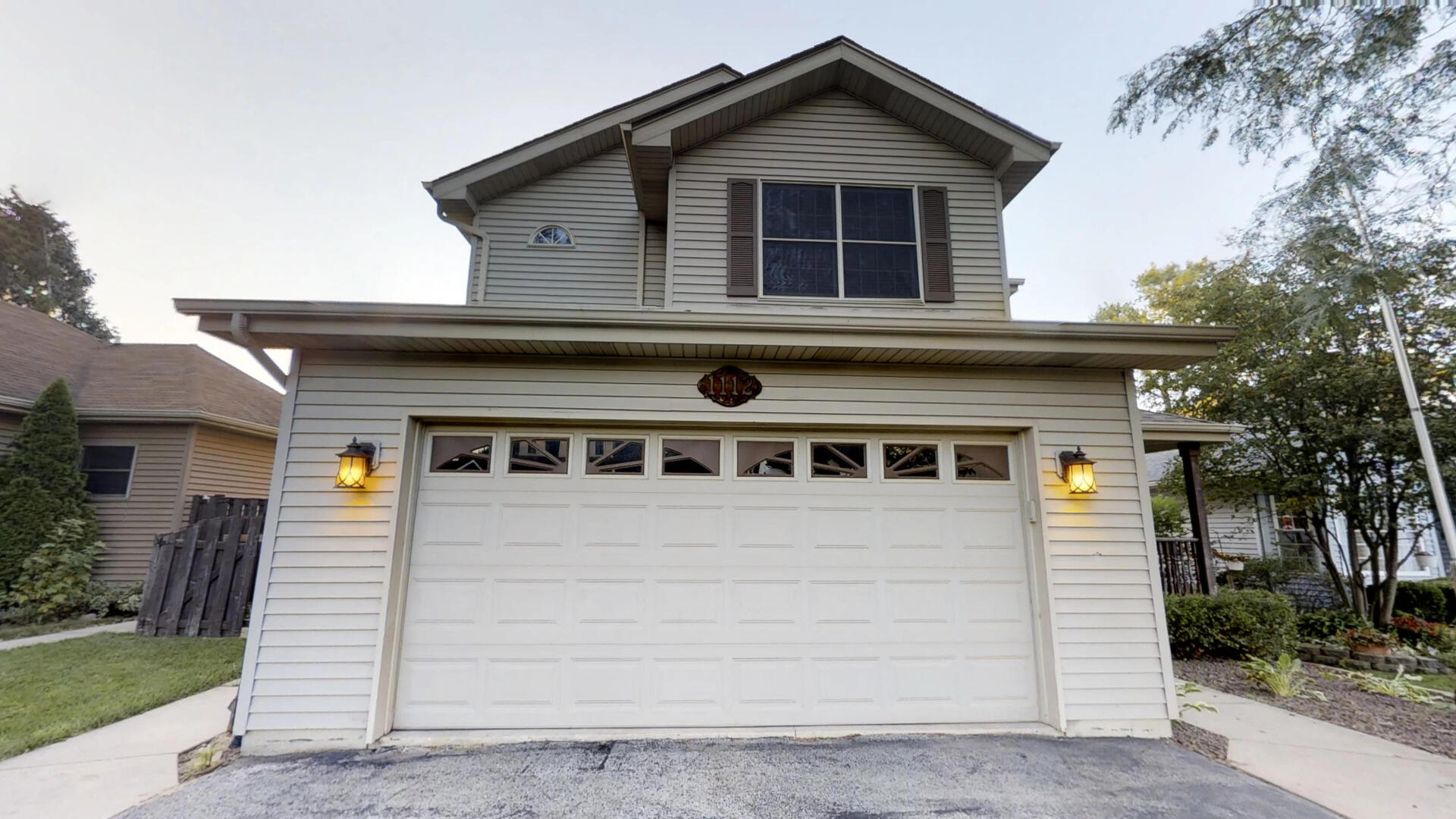 1112 Norfolk Street, Downers Grove, IL 60516