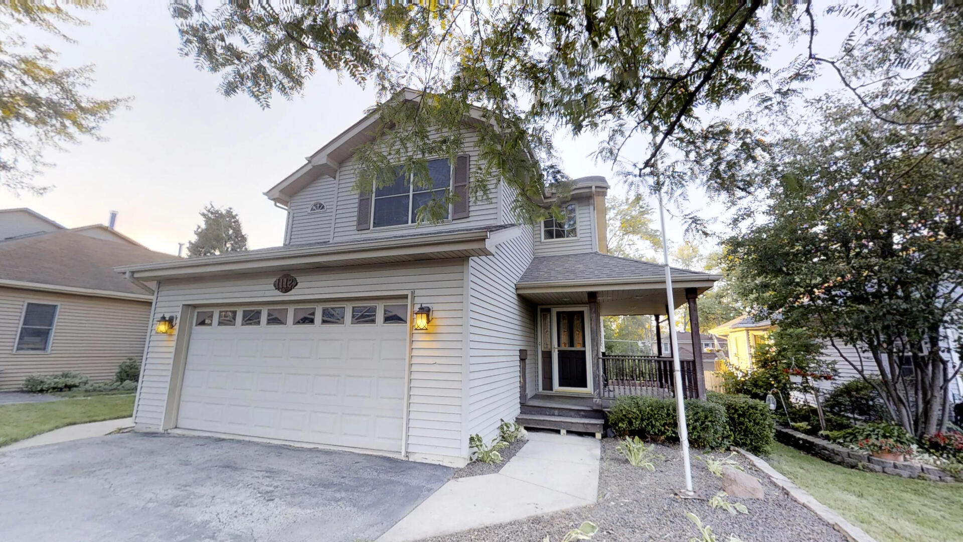 1112 Norfolk Street, Downers Grove, IL 60516