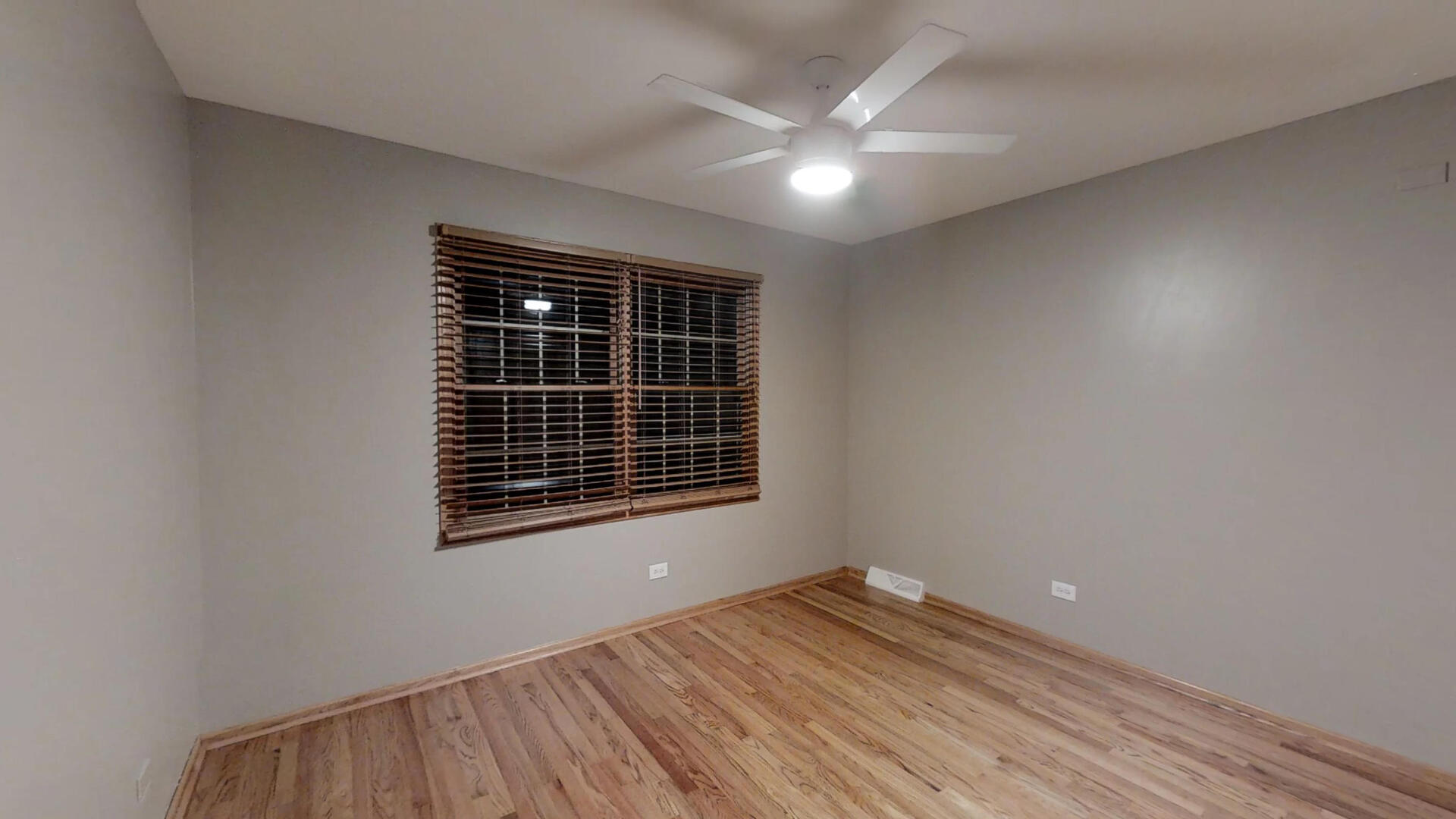 1112 Norfolk Street, Downers Grove, IL 60516