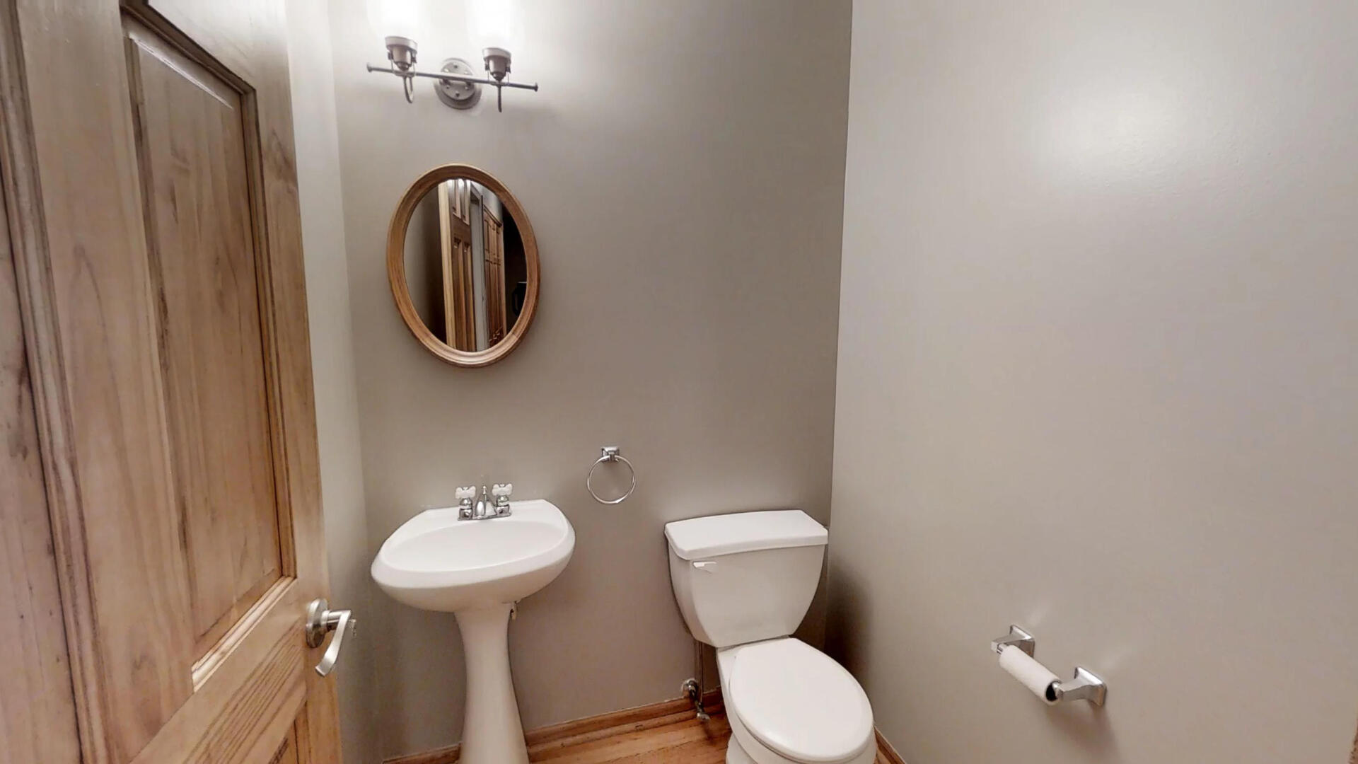 1112 Norfolk Street, Downers Grove, IL 60516