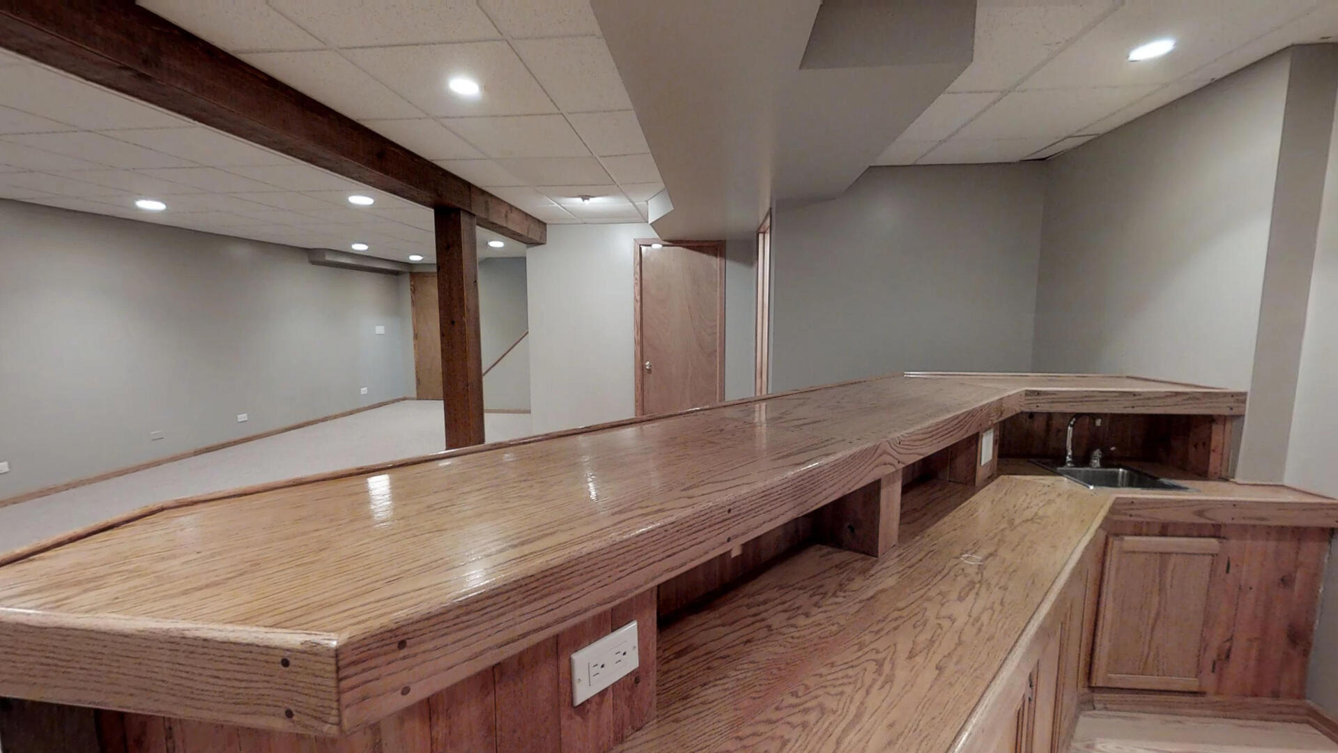 1112 Norfolk Street, Downers Grove, IL 60516