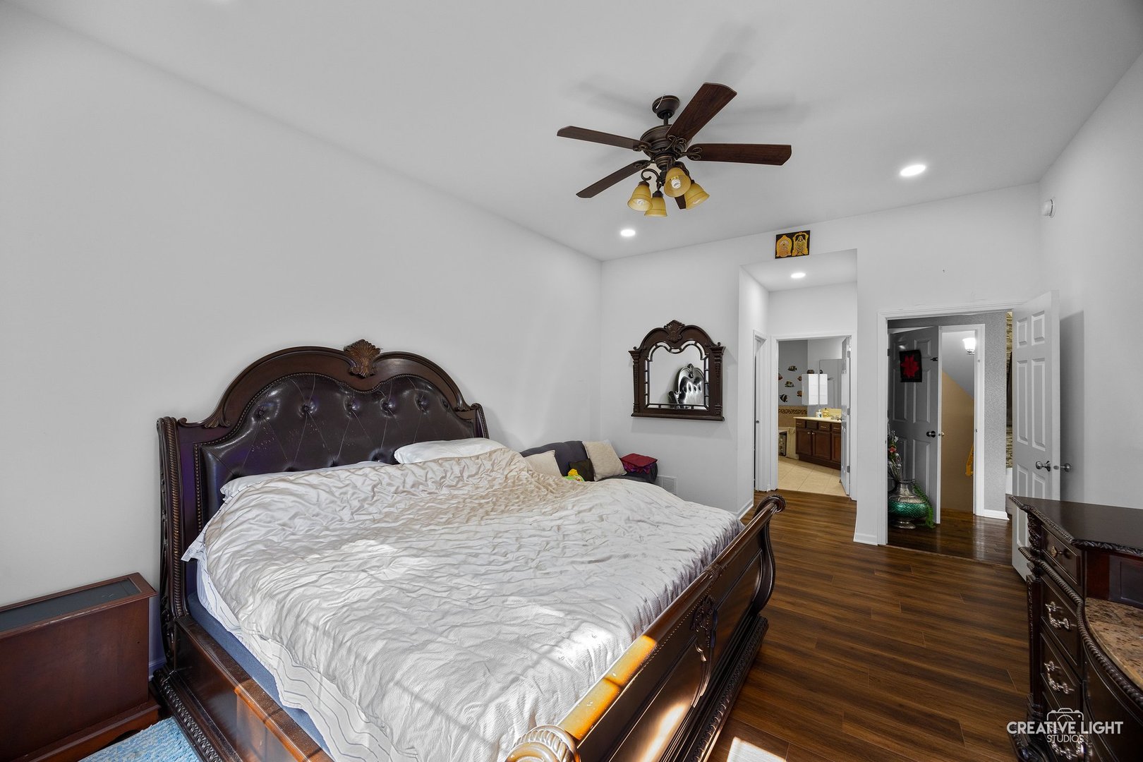 2704 Blakely Lane, Naperville, IL 60540