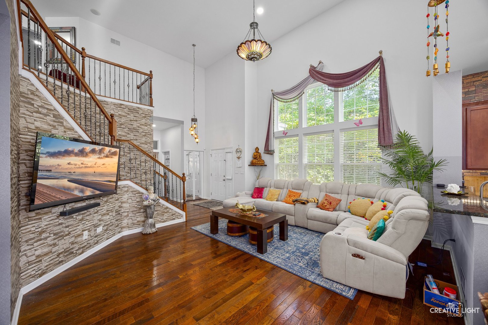 2704 Blakely Lane, Naperville, IL 60540