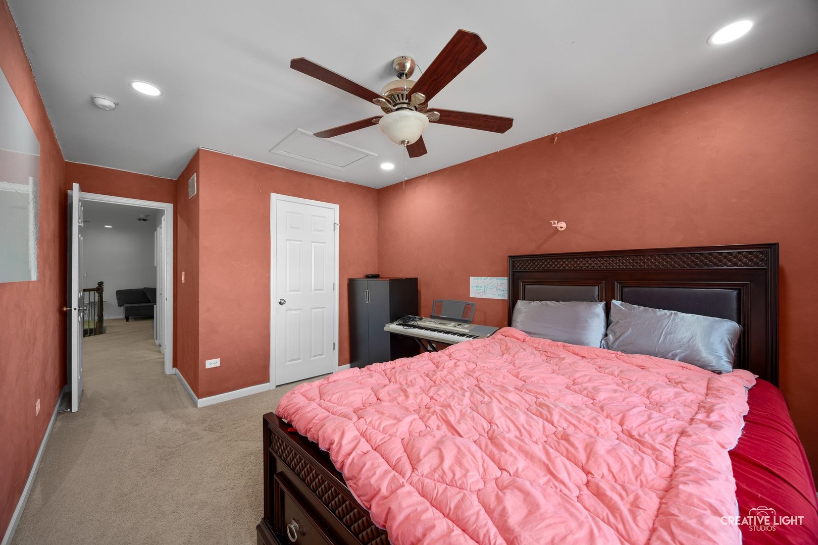 2704 Blakely Lane, Naperville, IL 60540