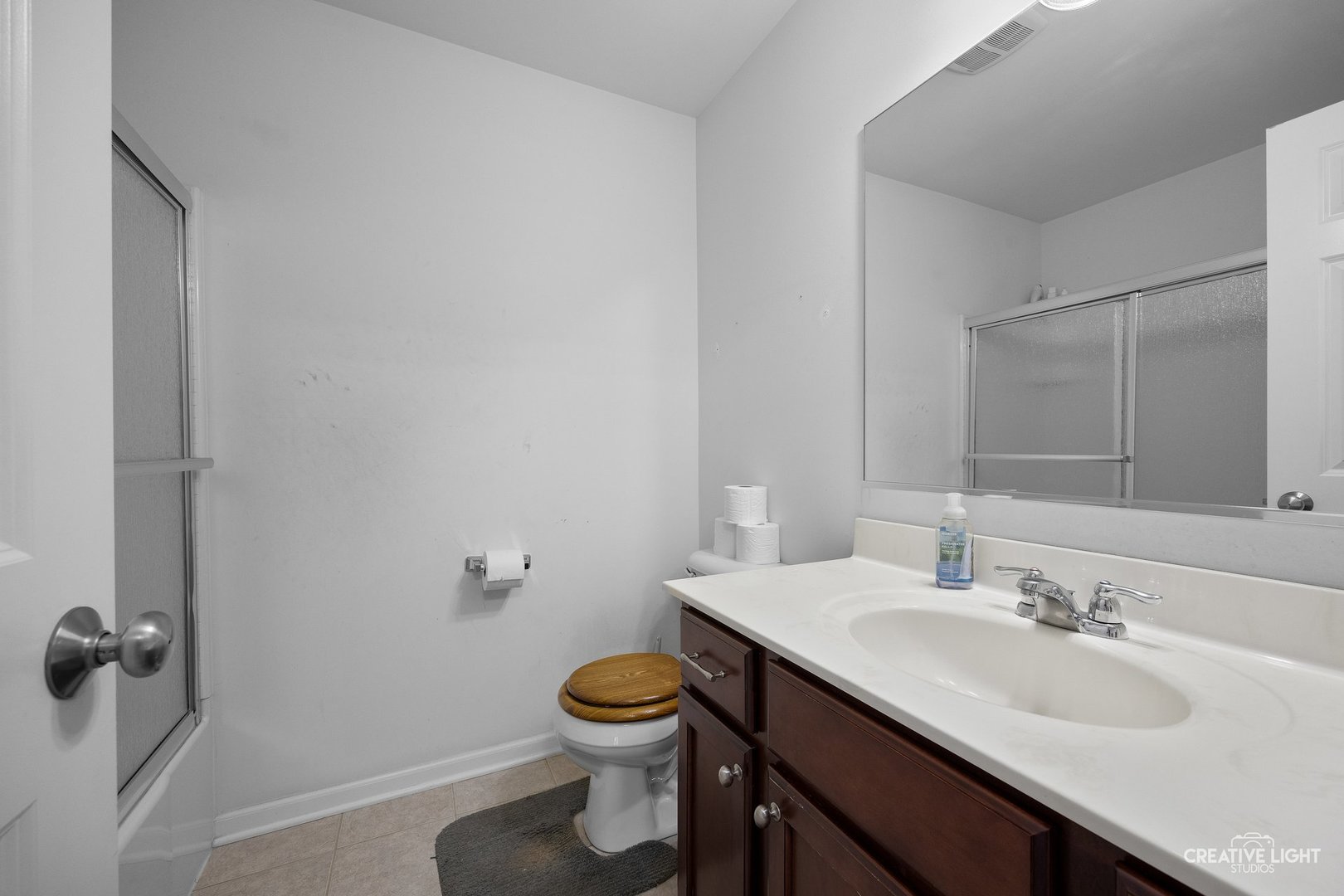2704 Blakely Lane, Naperville, IL 60540