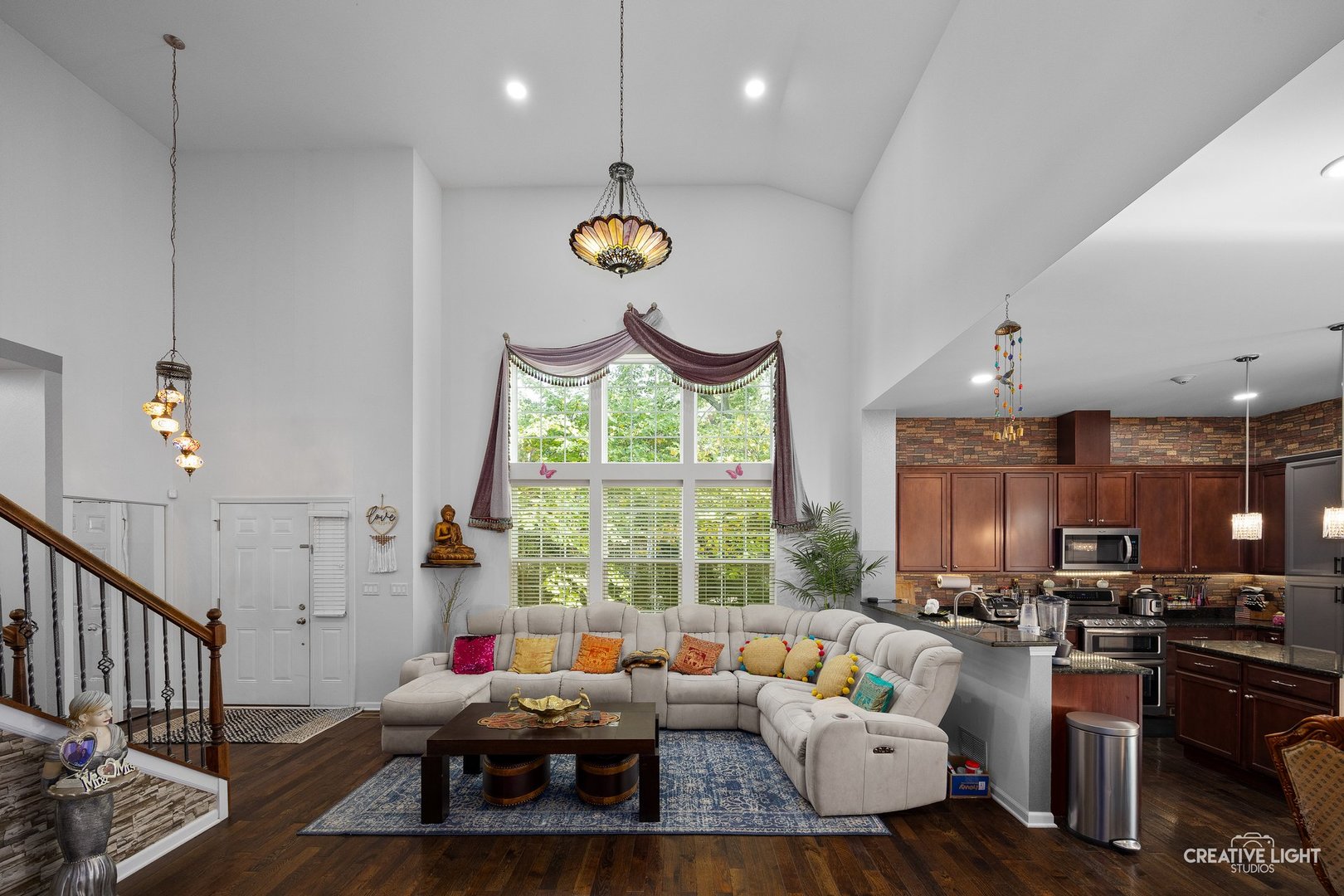2704 Blakely Lane, Naperville, IL 60540