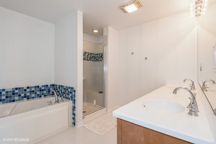 1228 EMERSON Street #304, Evanston, IL 60201