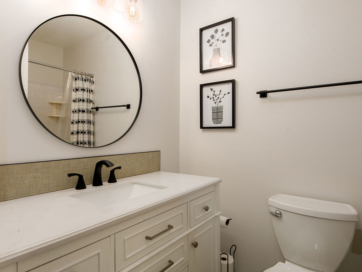 1257 Rosewood Court #D1, Schaumburg, IL 60193