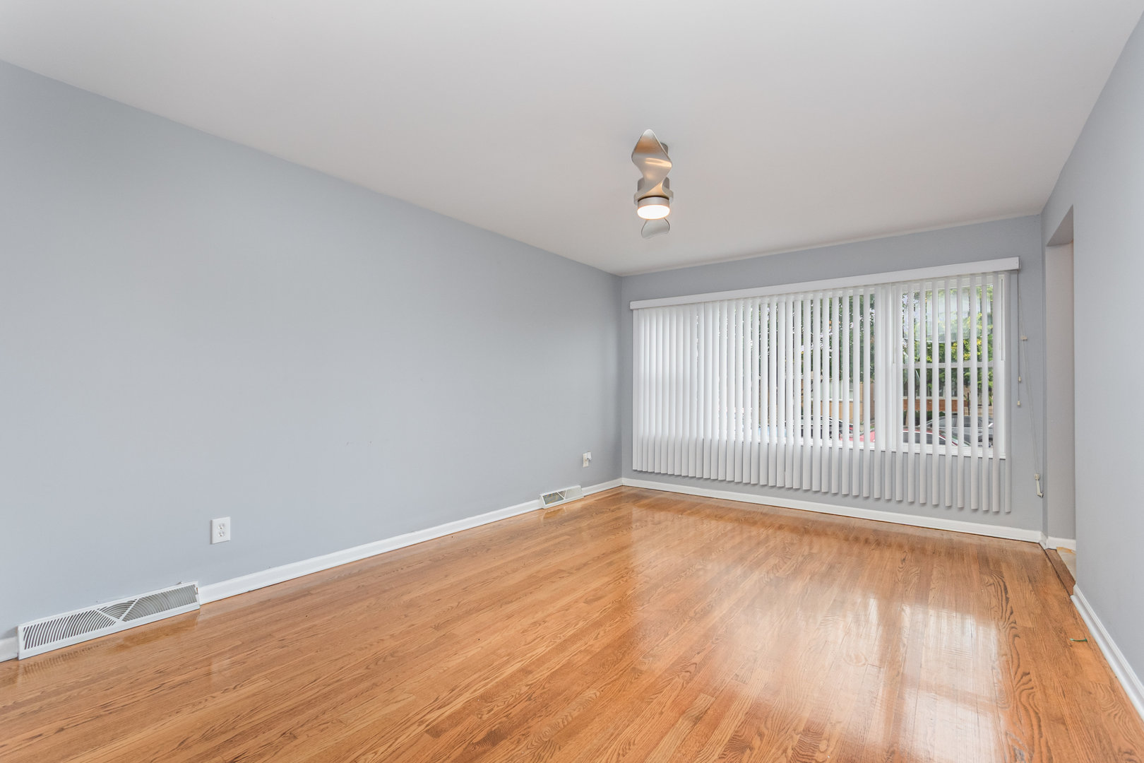 3517 W 76th Street, Chicago, IL 60652