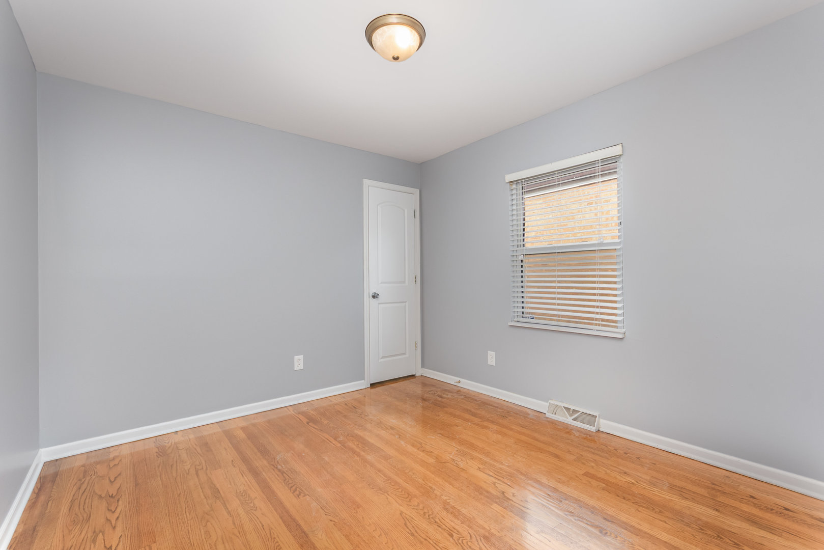3517 W 76th Street, Chicago, IL 60652