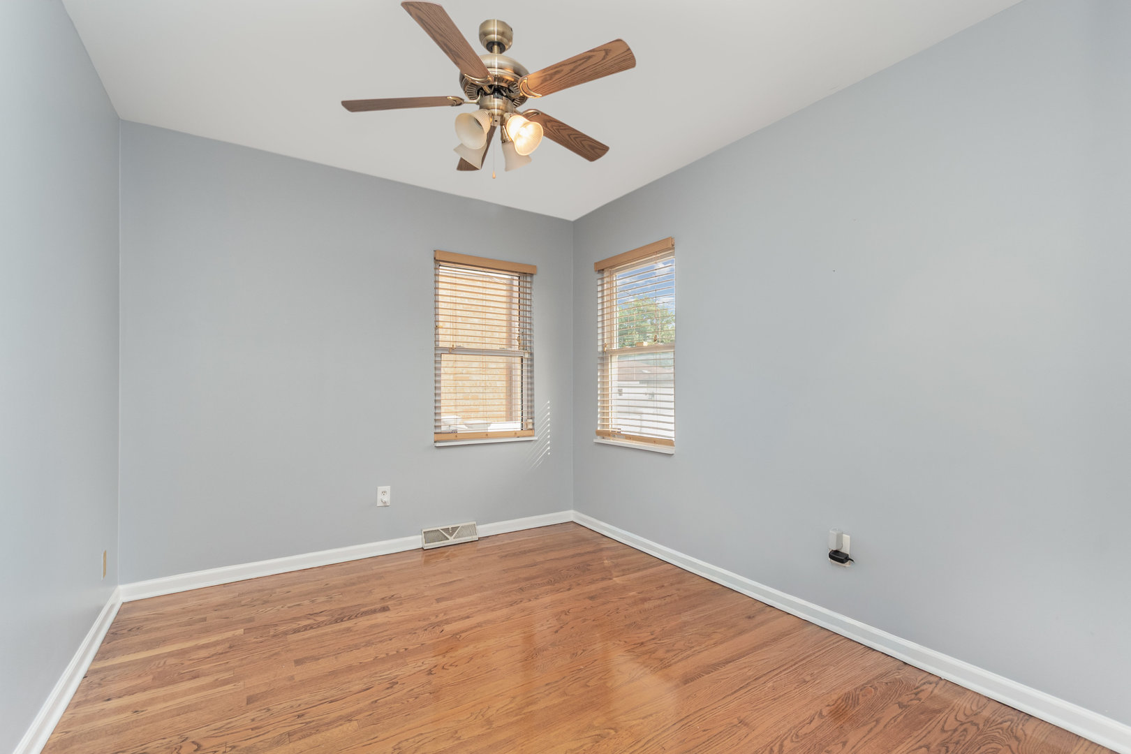 3517 W 76th Street, Chicago, IL 60652