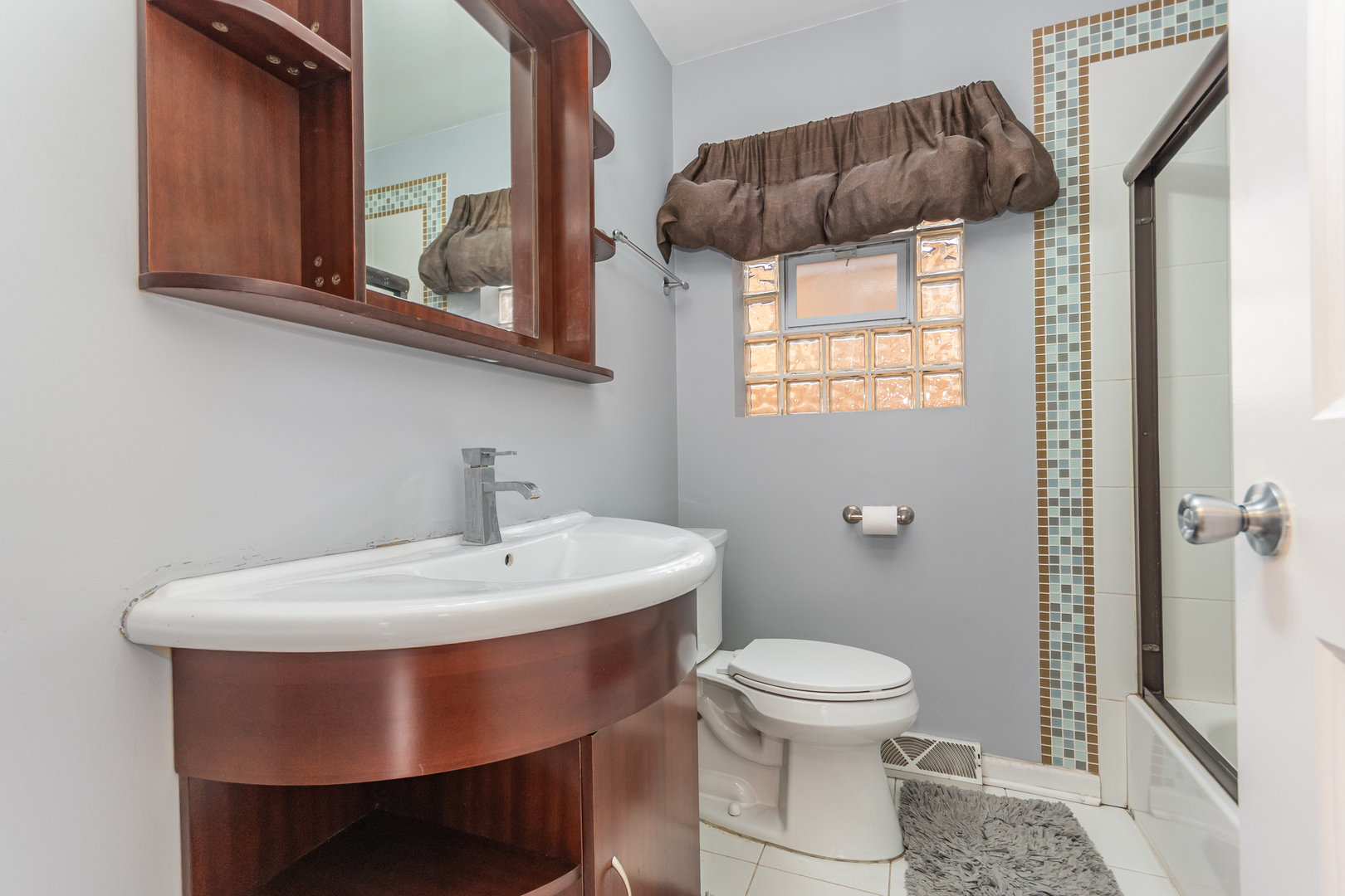 3517 W 76th Street, Chicago, IL 60652
