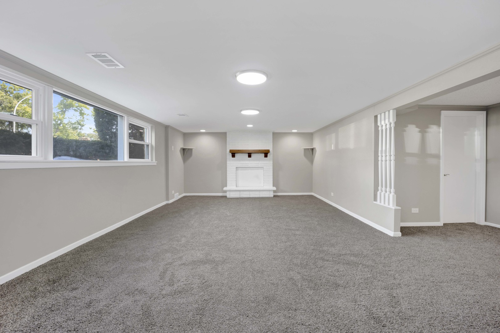 1900 Manchester Avenue, Westchester, IL 60154