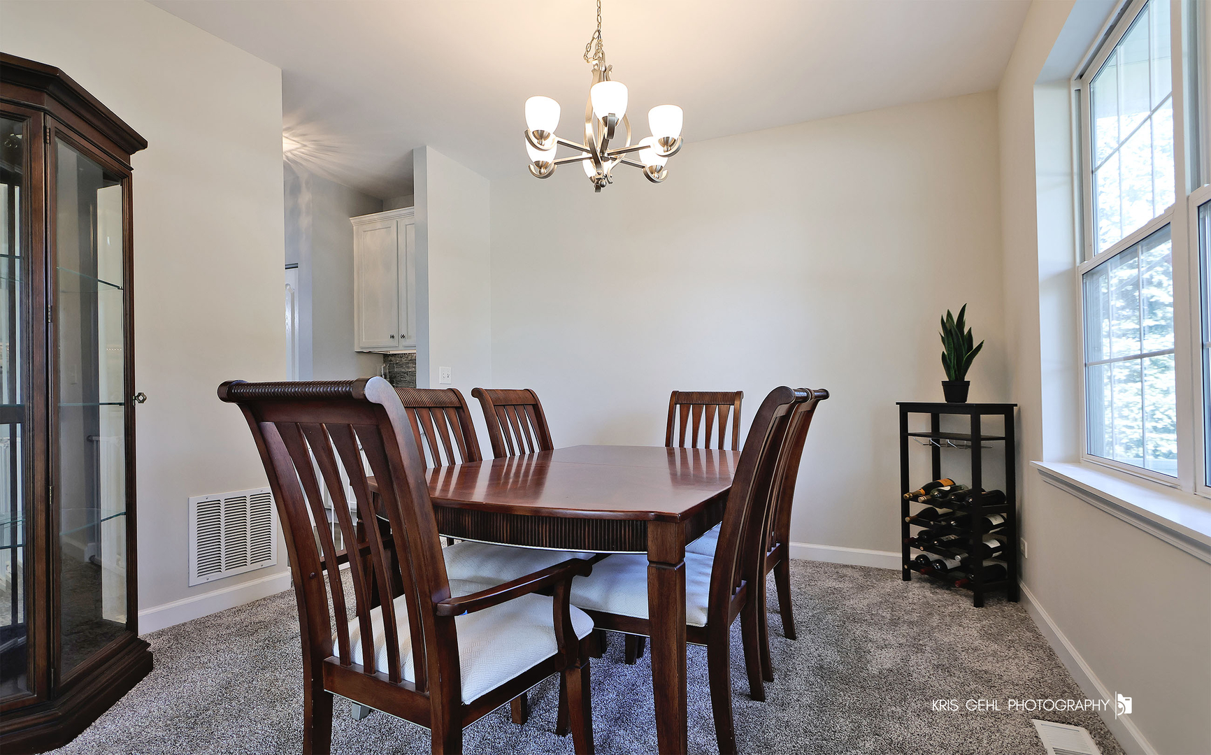 2800 SWEET CLOVER Way, Wauconda, IL 60084