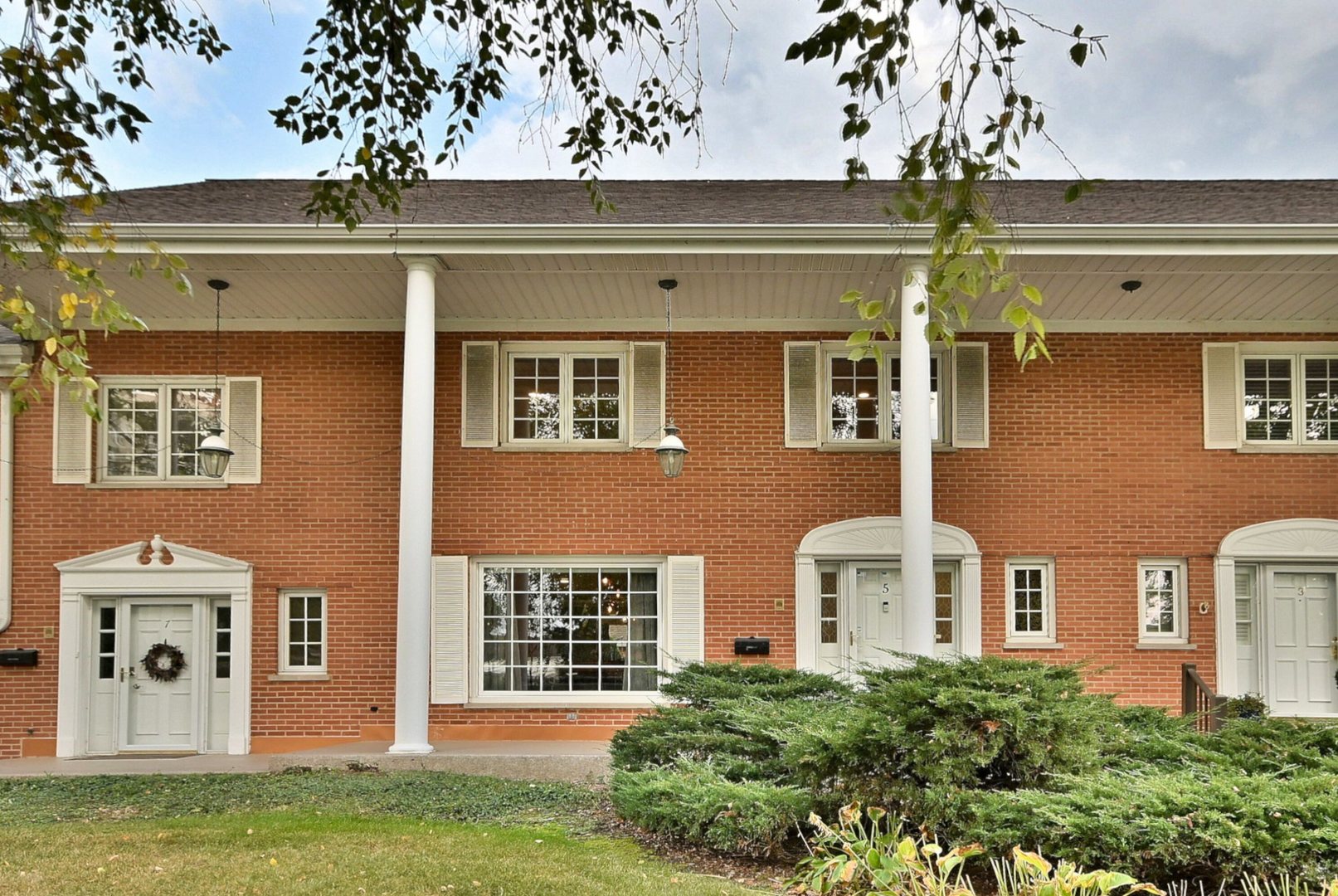 5 N Tower Road, Oak Brook, IL 60523