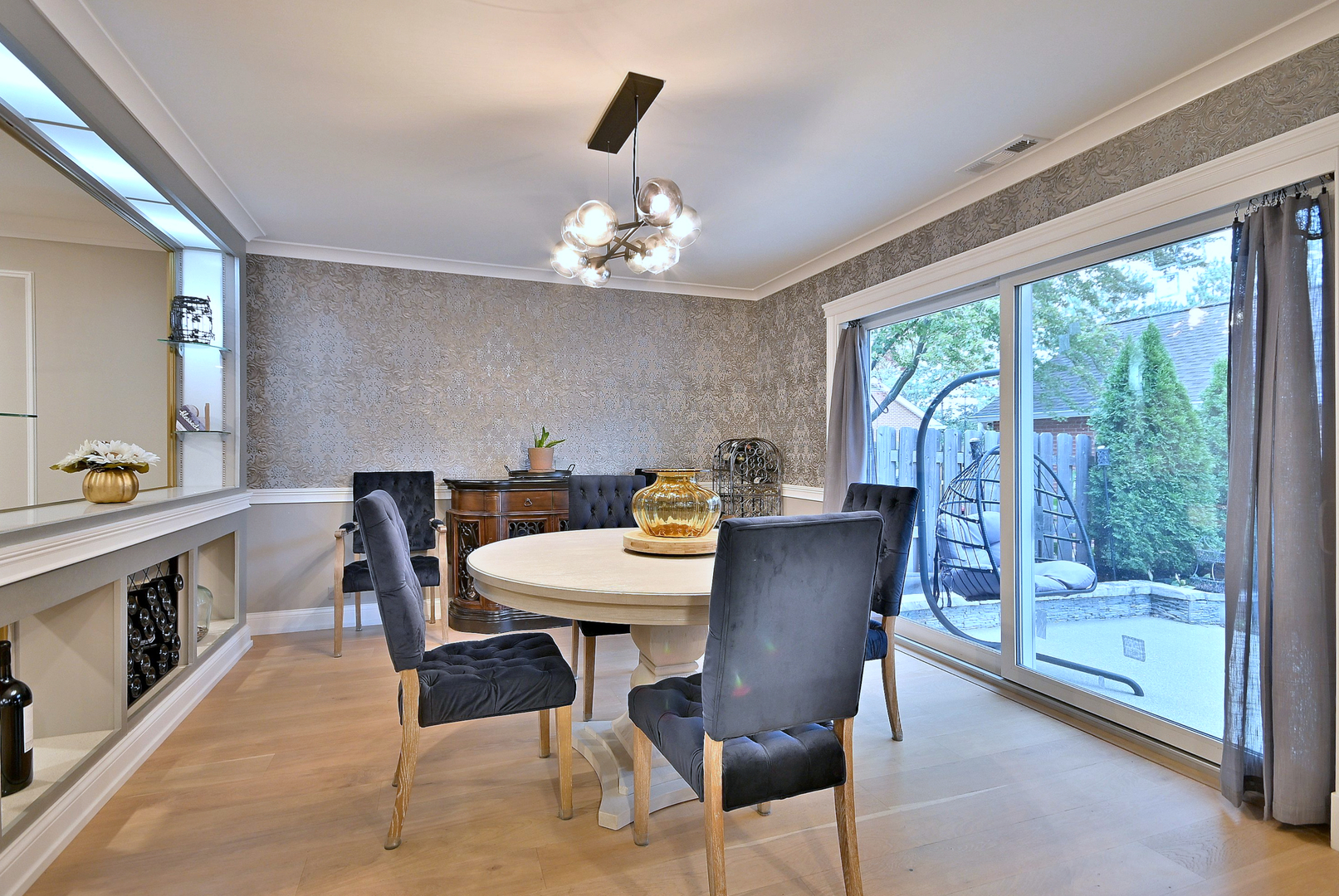 5 N Tower Road, Oak Brook, IL 60523