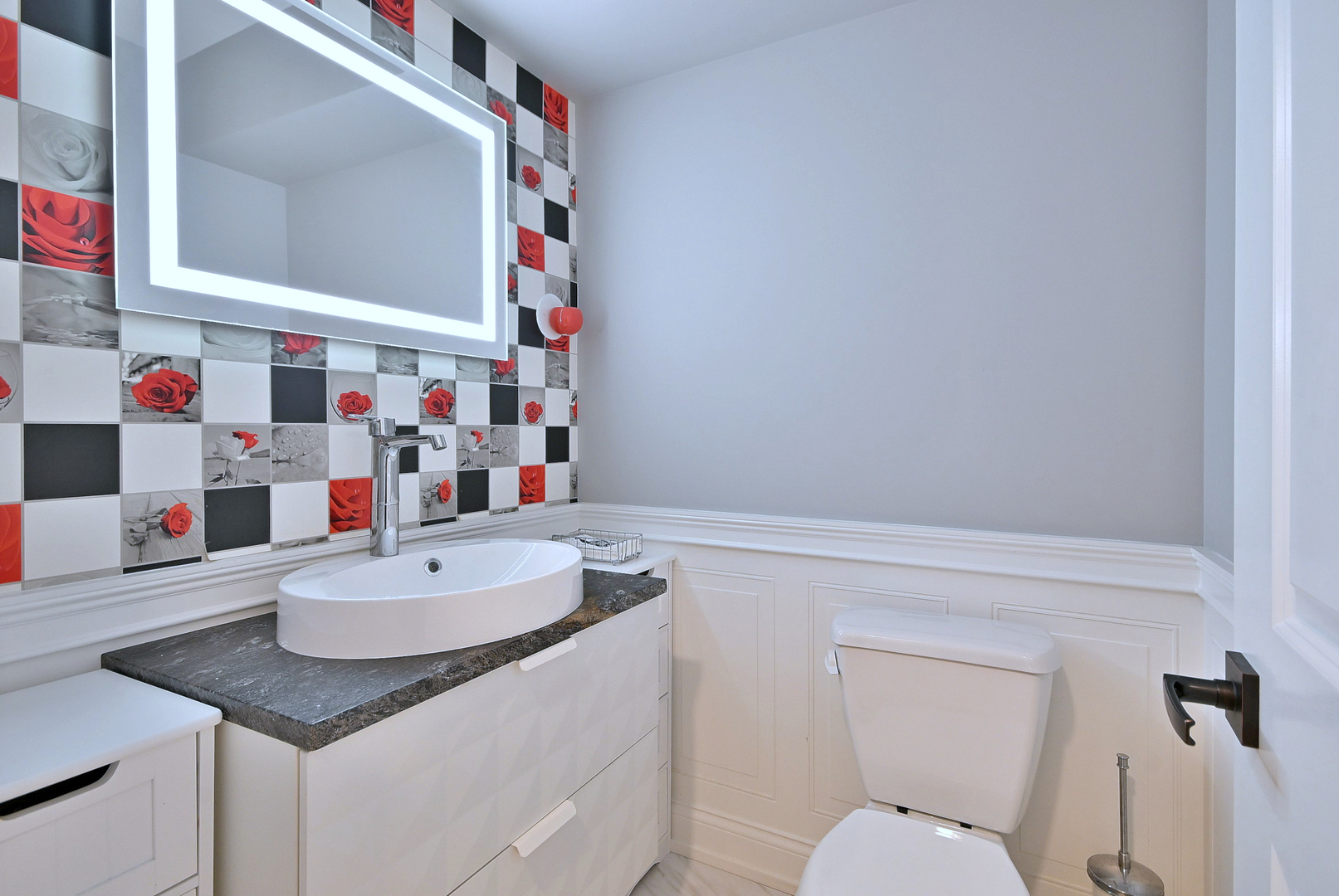 5 N Tower Road, Oak Brook, IL 60523