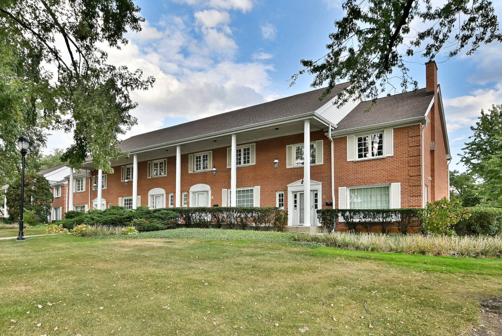 5 N Tower Road, Oak Brook, IL 60523