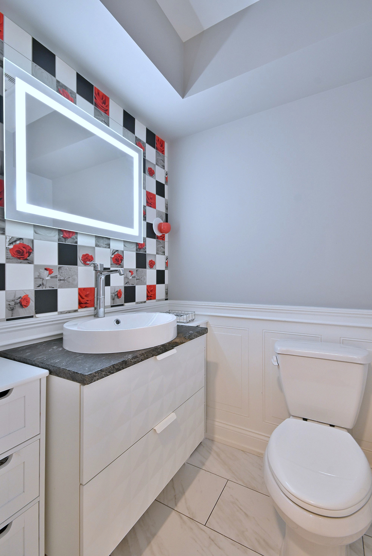 5 N Tower Road, Oak Brook, IL 60523