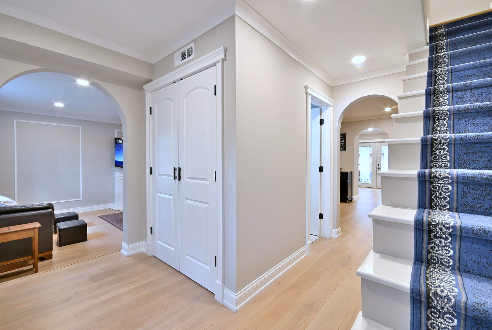 5 N Tower Road, Oak Brook, IL 60523