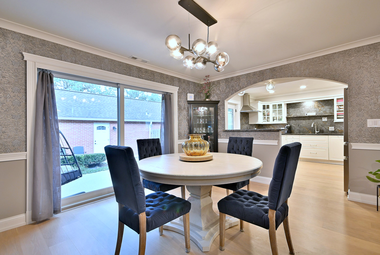 5 N Tower Road, Oak Brook, IL 60523