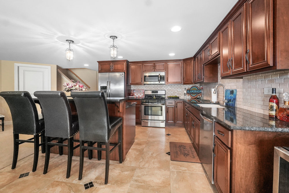 13409 Lake Mary Drive, Plainfield, IL 60585