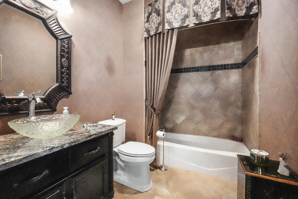 13409 Lake Mary Drive, Plainfield, IL 60585